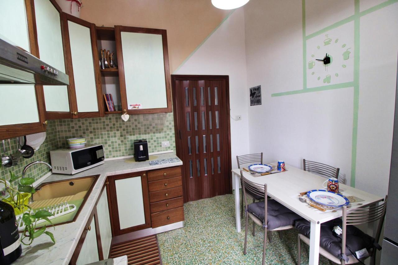 סיינה The House To The Walls מראה חיצוני תמונה